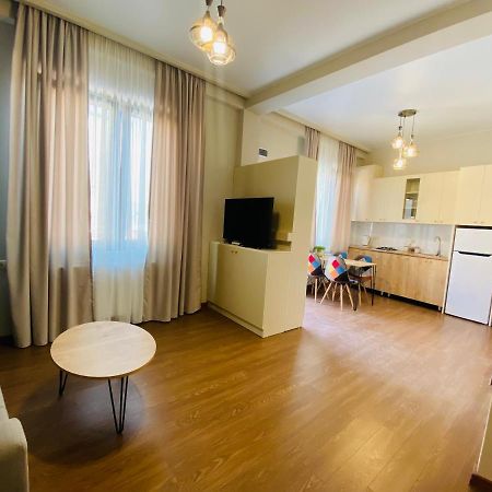 Luxury Apartment In Old Tbilisi With Terrace מראה חיצוני תמונה