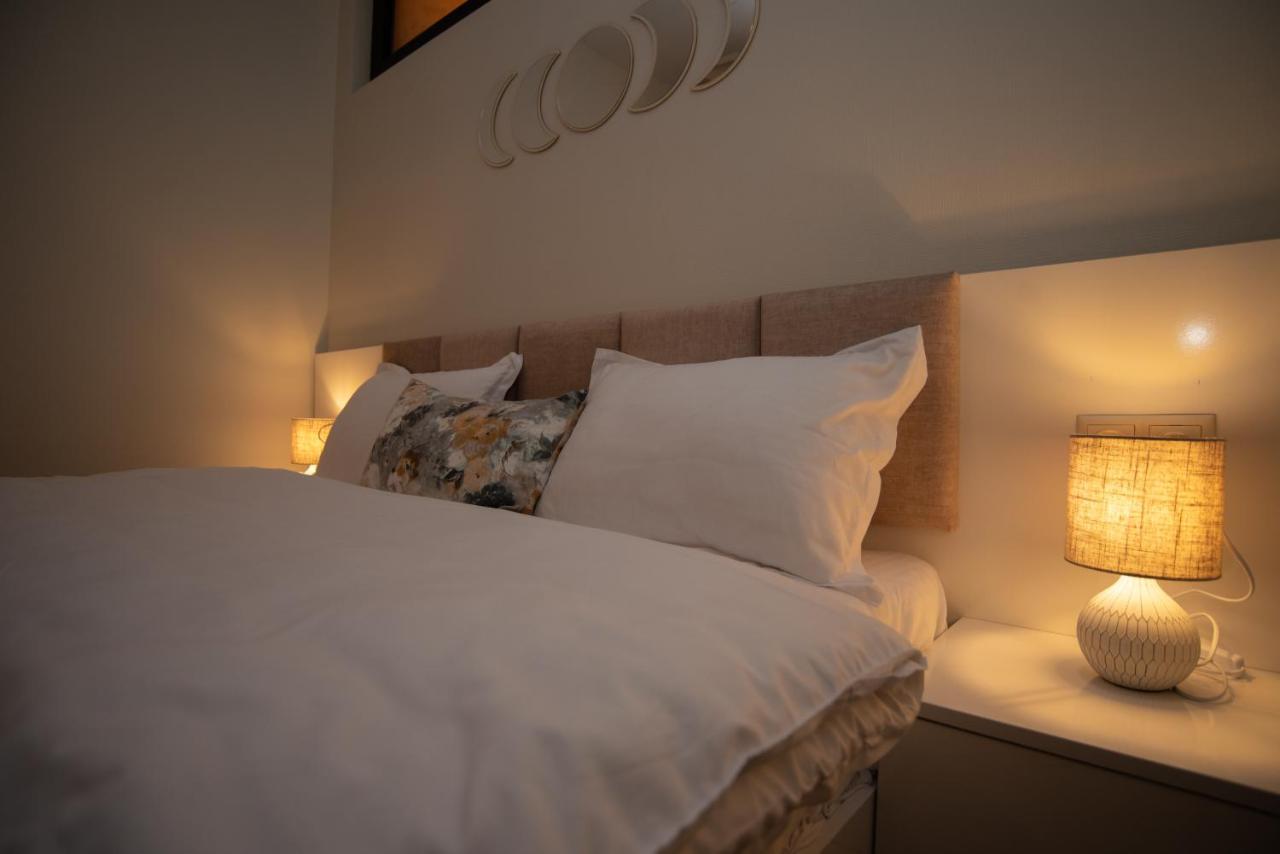 Luxury Apartment In Old Tbilisi With Terrace מראה חיצוני תמונה