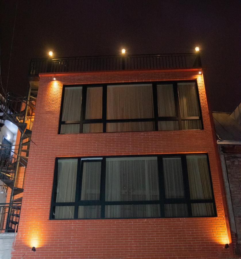 Luxury Apartment In Old Tbilisi With Terrace מראה חיצוני תמונה