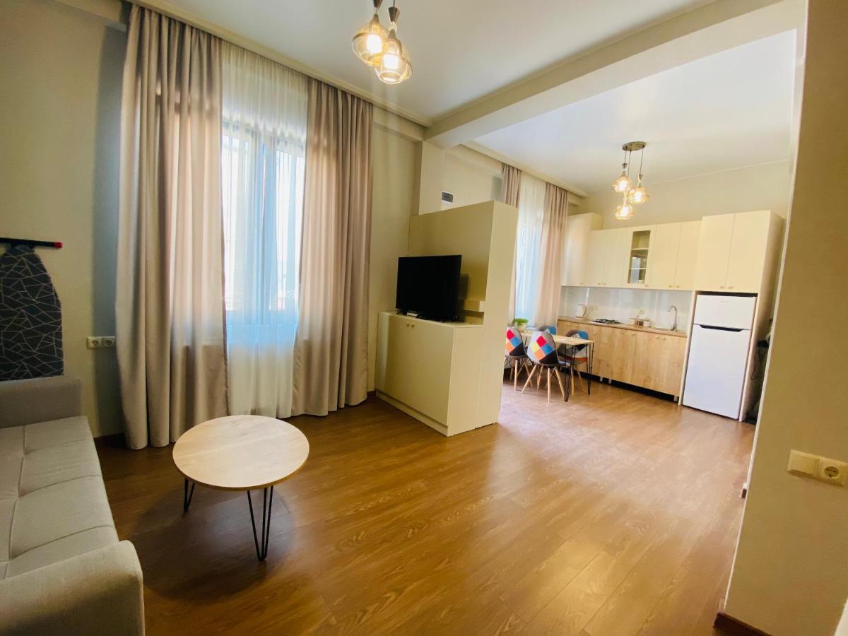 Luxury Apartment In Old Tbilisi With Terrace מראה חיצוני תמונה